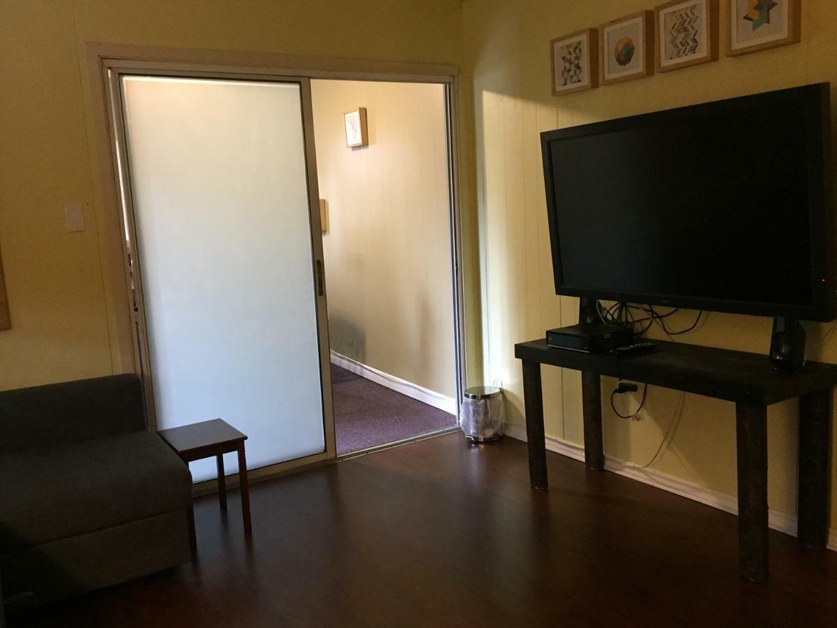 Greenside Motel 2*